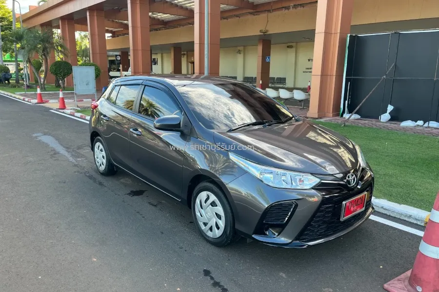โตโยต้า แฮชแบค | รถเช่า บุรีรัมย์