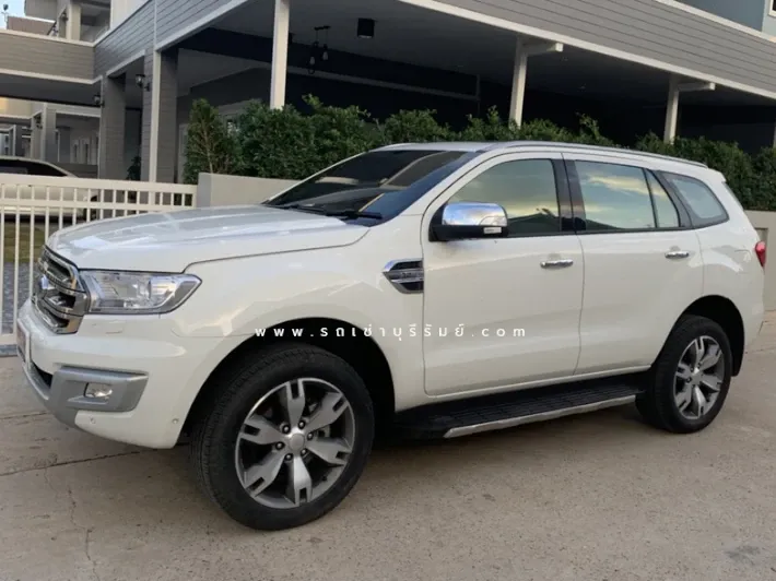 ฟอร์ด เอเวอร์เรส | รถเช่า บุรีรัมย์